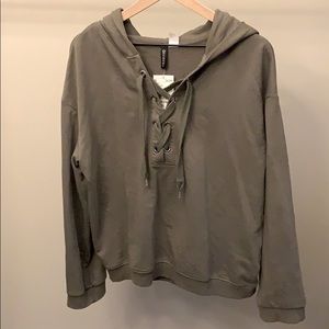 Oversized Sweatshirt in Olive - Size S